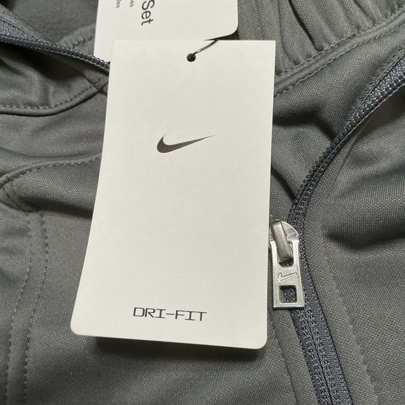NIKE Dri‎ Fit Baby Boys TAPE POLY FULL ZIP TRACKSUIT Brand New! Size 2T Gray - Picture 7 of 7